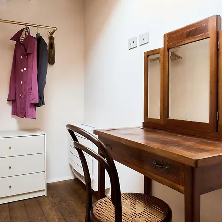 Apartment Boutique Nel Borgo - Casa Olga E Casa Ilde - Le Dimore Del Centro *