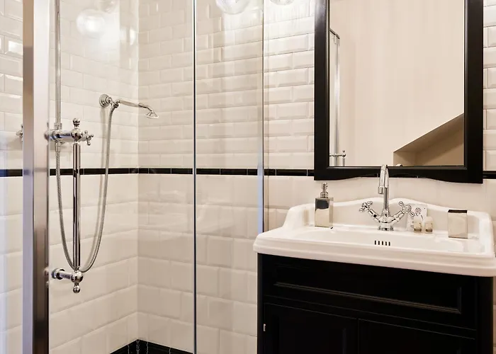 Apartment Boutique Nel Borgo - Casa Olga E Casa Ilde - Le Dimore Del Centro *